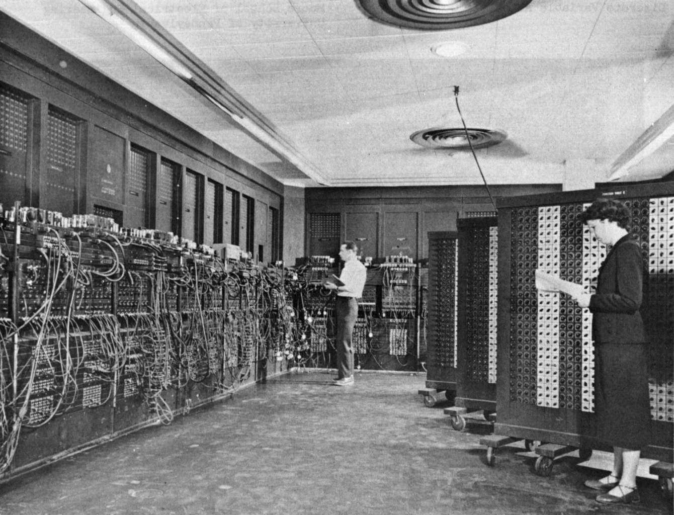 Glen Beck and Betty Snyder programming the ENIAC